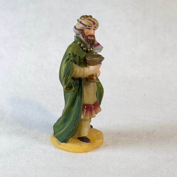 Grandeur Noel '01 Bethlehem Village Wiseman Collector O'Well Porcelain Resin - Picture 5 of 10